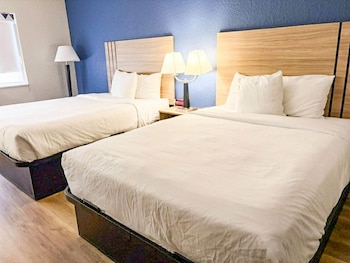Standard Room, 2 Queen Beds, Non Smoking