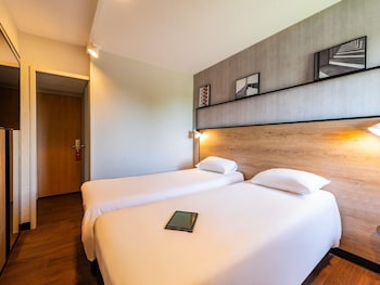 Standard Room, 2 Twin Beds