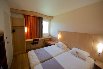Standard Room, 2 Twin Beds