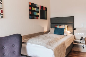 Standard Room, 1 Twin Bed, City View