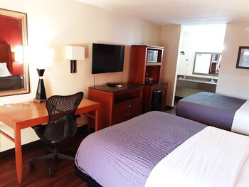 Standard Room, 2 Queen Beds, Smoking