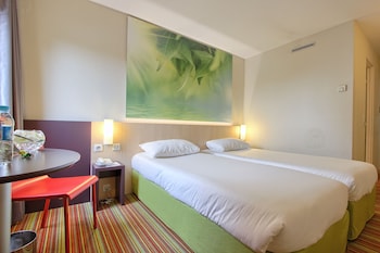 Standard Room, 3 Twin Beds