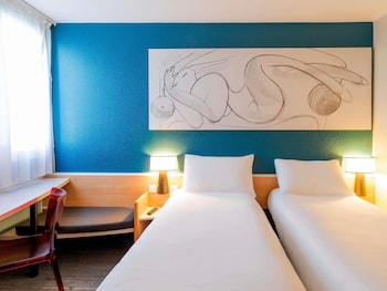 Standard Room, 2 Twin Beds
