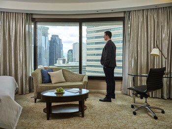 Tower Wing, Executive Room