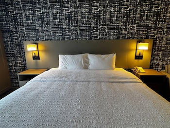 Room, 1 Queen Bed, Accessible, Non Smoking