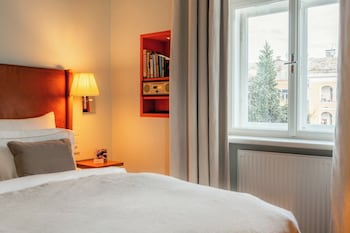 Classic Double Room, 1 Queen Bed (Villa)