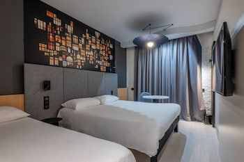 Standard Room, Multiple Beds