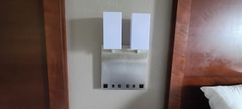Deluxe Room, 2 Double Beds, Non Smoking