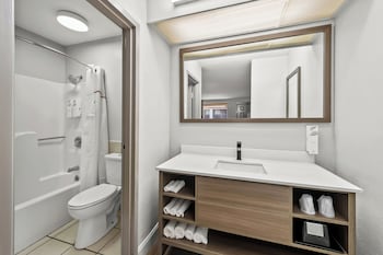 Deluxe Room, 2 Double Beds, Non Smoking