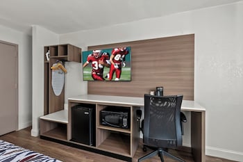 Superior Room, 1 King Bed, Non Smoking