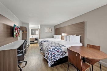 Deluxe Room, 2 Double Beds, Smoking, Kitchenette