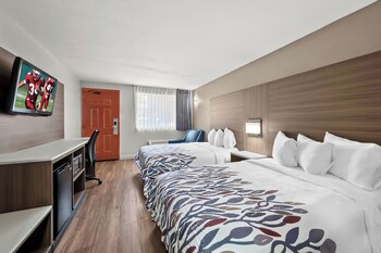 Deluxe Room, 2 Double Beds, Accessible, Non Smoking