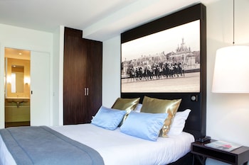 Superior Room, 1 King Bed, Non Smoking