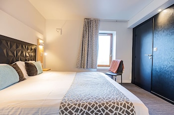 Comfort Room, 1 Double Bed, River View (Twin bed on request)