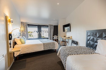 Superior Room, Multiple Beds, River View (Larger Room;Twin bed on request)