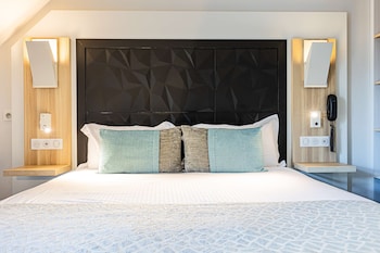 Family Room, 2 Queen Beds, Connecting Rooms