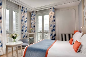 Room, City View (Privilège, Arc de Triomphe)