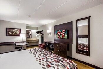 Superior Room, 1 King Bed (Smoke Free)