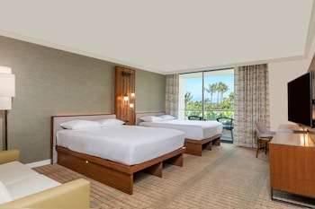Club Room, 2 Queen Beds, Club Lounge Access, Partial Ocean View