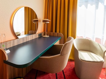 Superior Room, 1 Queen Bed