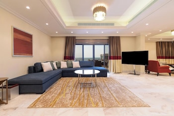 Apartment, 4 Bedrooms, Sea View (Balcony)