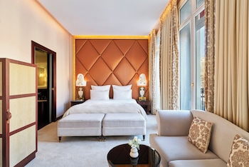 Junior Suite (Prestige Champs-Elysées)