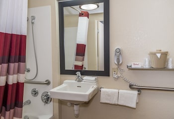 Superior Room, 1 King Bed, Accessible (Smoke Free)
