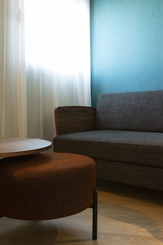 Prestige Room