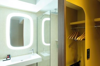 Executive Double Room, 1 Queen Bed with Sofa bed