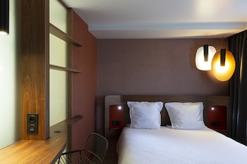Prestige Room