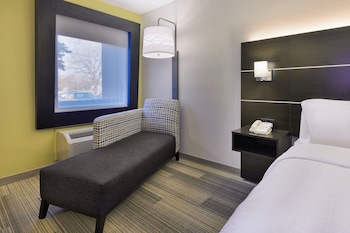 Standard Room, 1 King Bed, Accessible (Accessible Tub)
