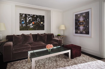 Courtyard Junior Suite