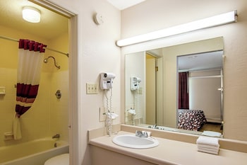 Superior Room, 1 Queen Bed, Non Smoking, Kitchenette