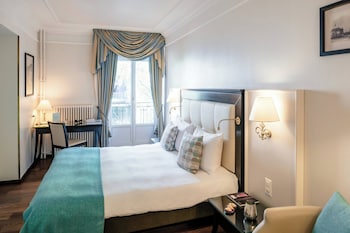 Superior Room, 1 Queen Bed, City View