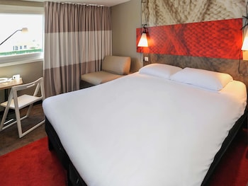 Triple Room, Multiple Beds