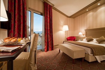 Standard Double or Twin Room, 1 Bedroom, Lake View