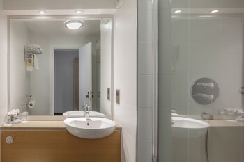 Standard Room, 1 Double Bed