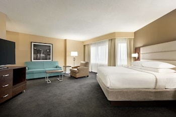 Room, 1 King Bed, Non Smoking, City View (Oversized)