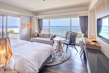 Premium Room, 2 Twin Beds, Corner (Ocean Wing)