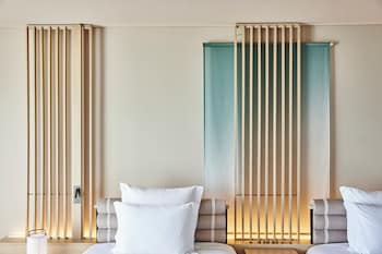 Classic Room, 2 Twin Beds (Coral Wing)
