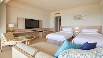 Classic Room, 2 Twin Beds, Ocean View (Ocean Wing)