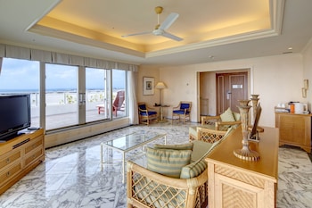 Suite, 1 Bedroom (Ocean Wing)