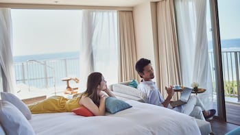Club Suite, 2 Bedrooms (Club Wing, Club Benefits)