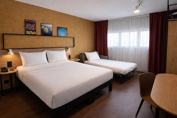 Classic Room, Multiple Beds