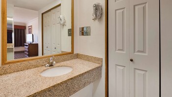 Standard Room, 2 Queen Beds, Non Smoking, Refrigerator & Microwave