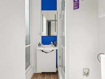 Standard Room, 2 Twin Beds