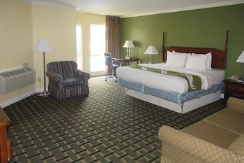 Suite, 1 King Bed, Non Smoking