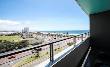 Deluxe Family Room – North Sea Facing