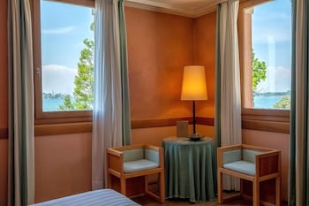 Double or Twin Room, Lagoon View