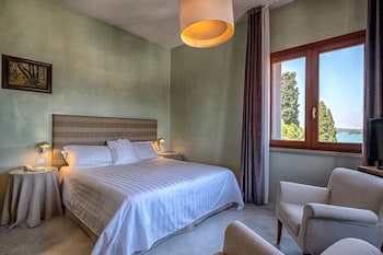 Double or Twin Room, Lagoon View